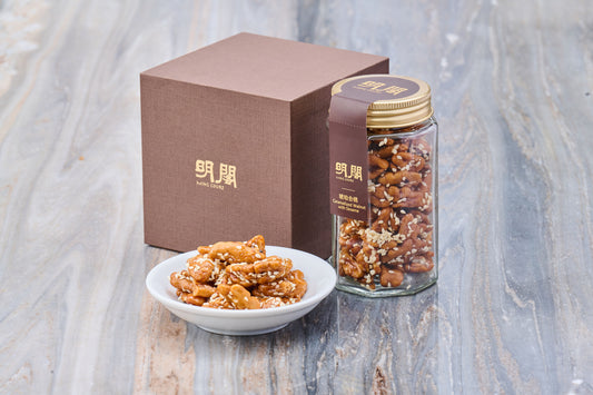 CARAMELIZED WALNUT WITH SESAME