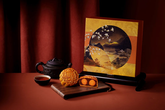 [早鳥優惠] 雙黃蓮蓉月餅 [Early Bird Offer] Lotus Seed Paste with Double Egg Yolks Mooncake (Brilliant by Langham Exclusive)
